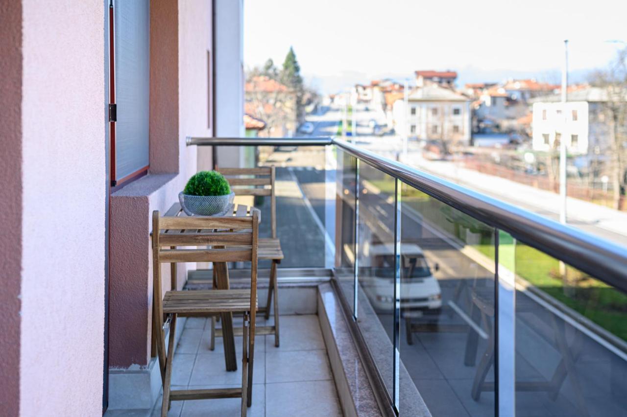 Баня Аква Ризорт Apartment Exterior photo